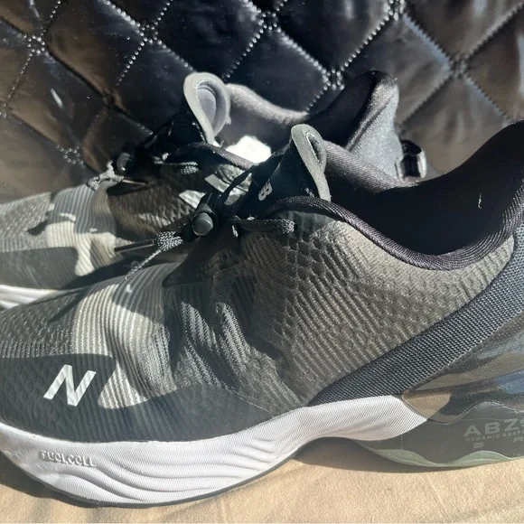 New Balance FuelCell Rebel v3 Black Grey Men’s Size 12 Running Shoes MRBLTLK1 - Picture 6 of 8